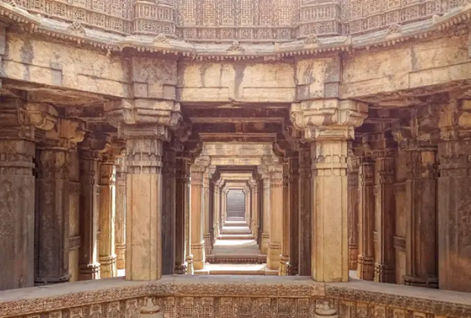 Hari-stepwell