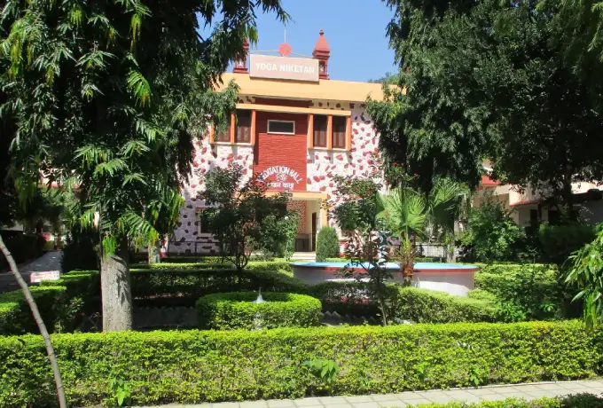 yoga niketan ashram